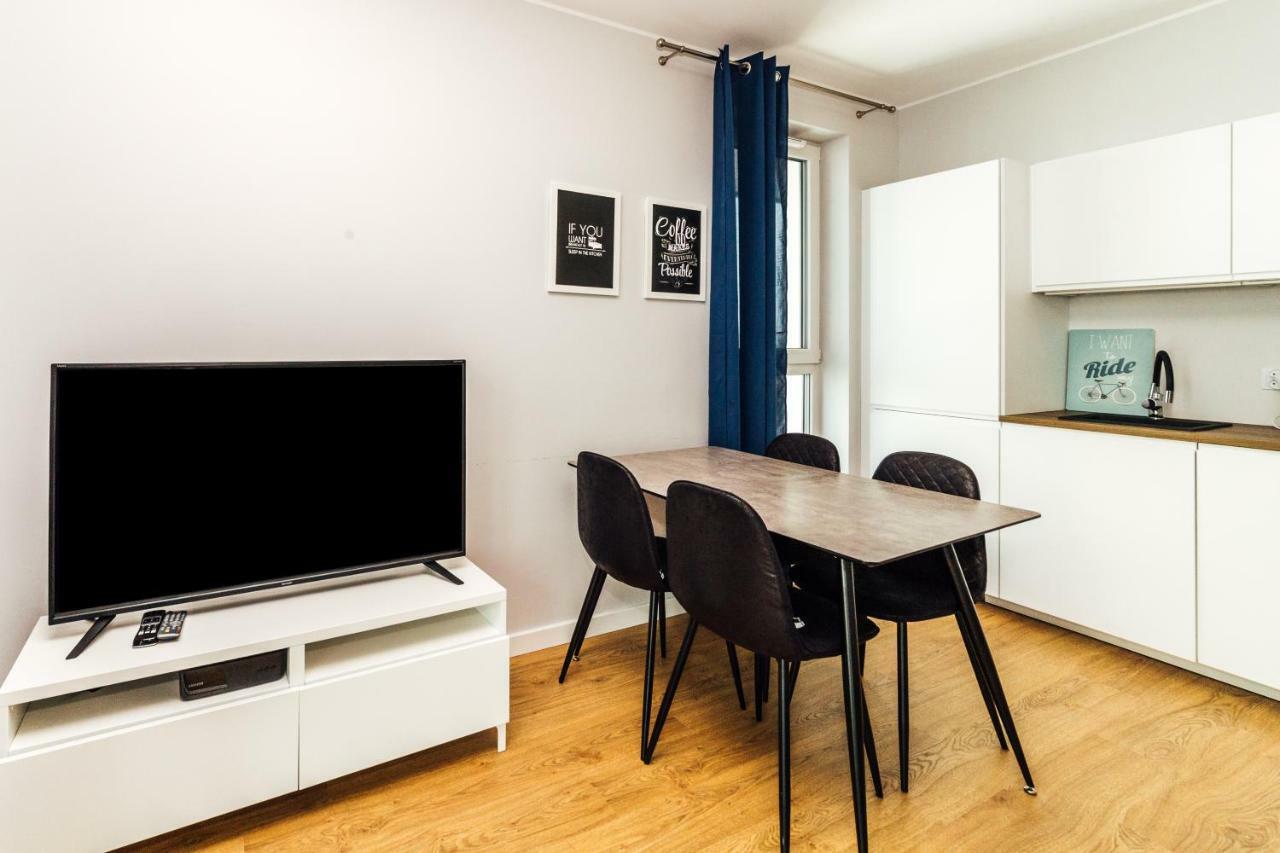 Pobookowane Stocznia Apartments Gdansk Exterior foto